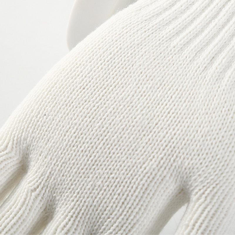                 White cotton gloves            