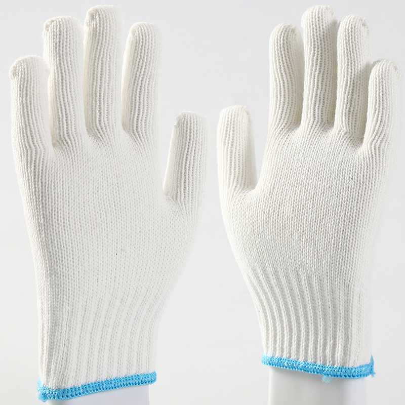                 White cotton gloves            